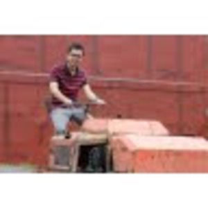 Meet your Posher, Adi